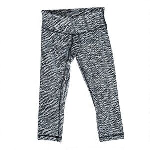 Lulu lemon  Black and White Patterned Leggings